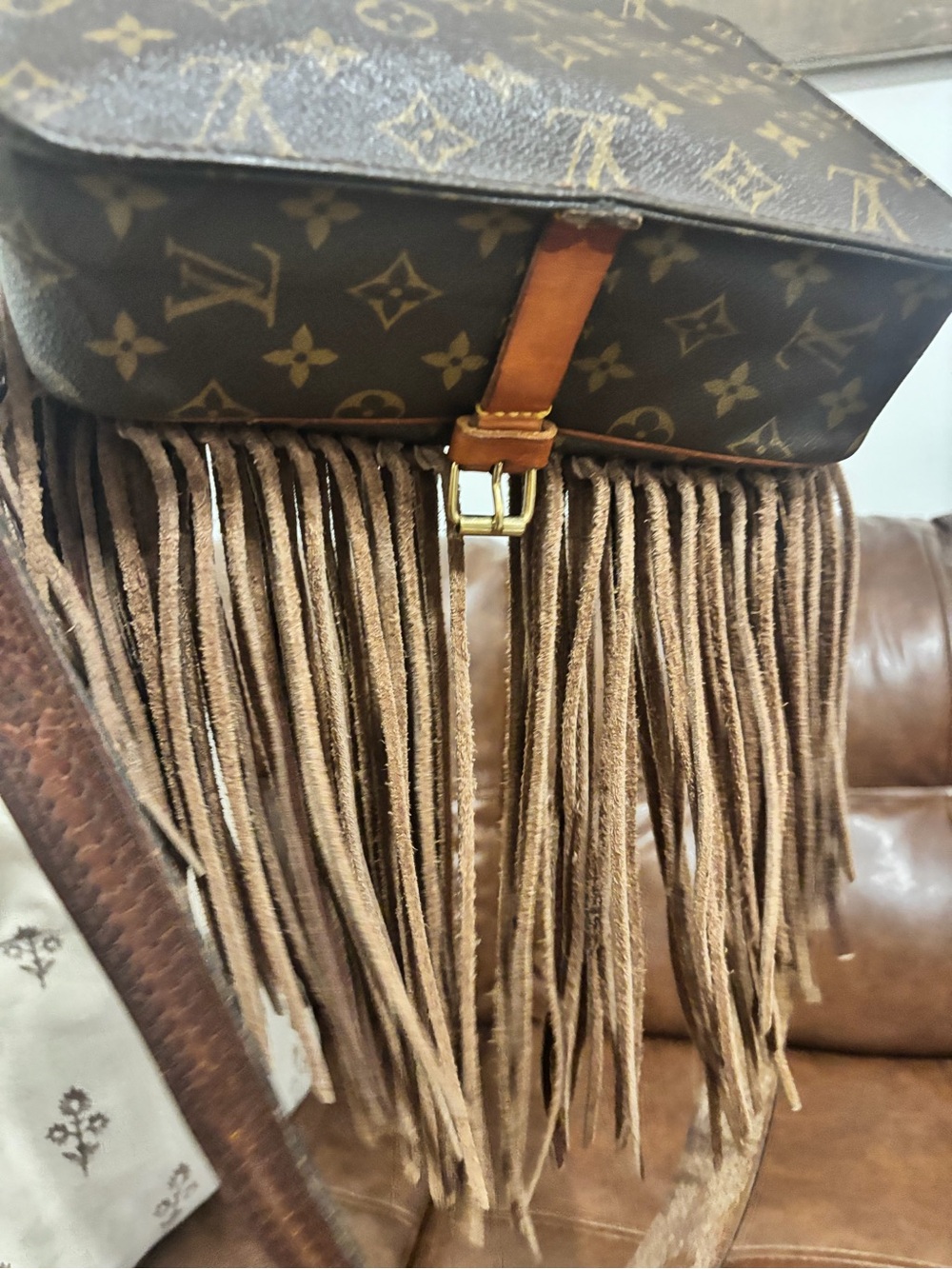 Vintage boho bags LV fringe crossbody - Picture 6 of 7